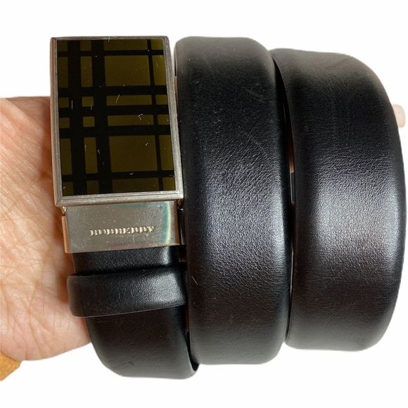 Authentic Black BURBERRY London Leather Belt - Picture 1 of 4